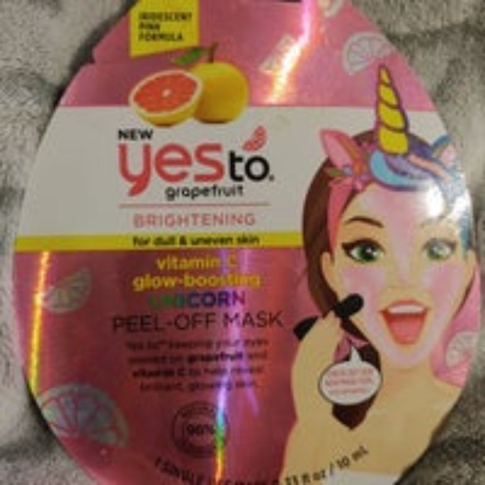 Yes To Grapefruit Brightening Unicorn Peel-Off Mask
